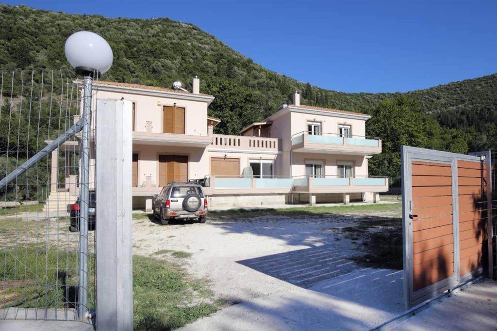 Villa Ligero Agios Christoforos  Eksteriør bilde