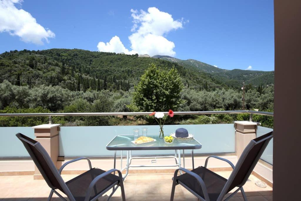Villa Ligero Agios Christoforos  Eksteriør bilde
